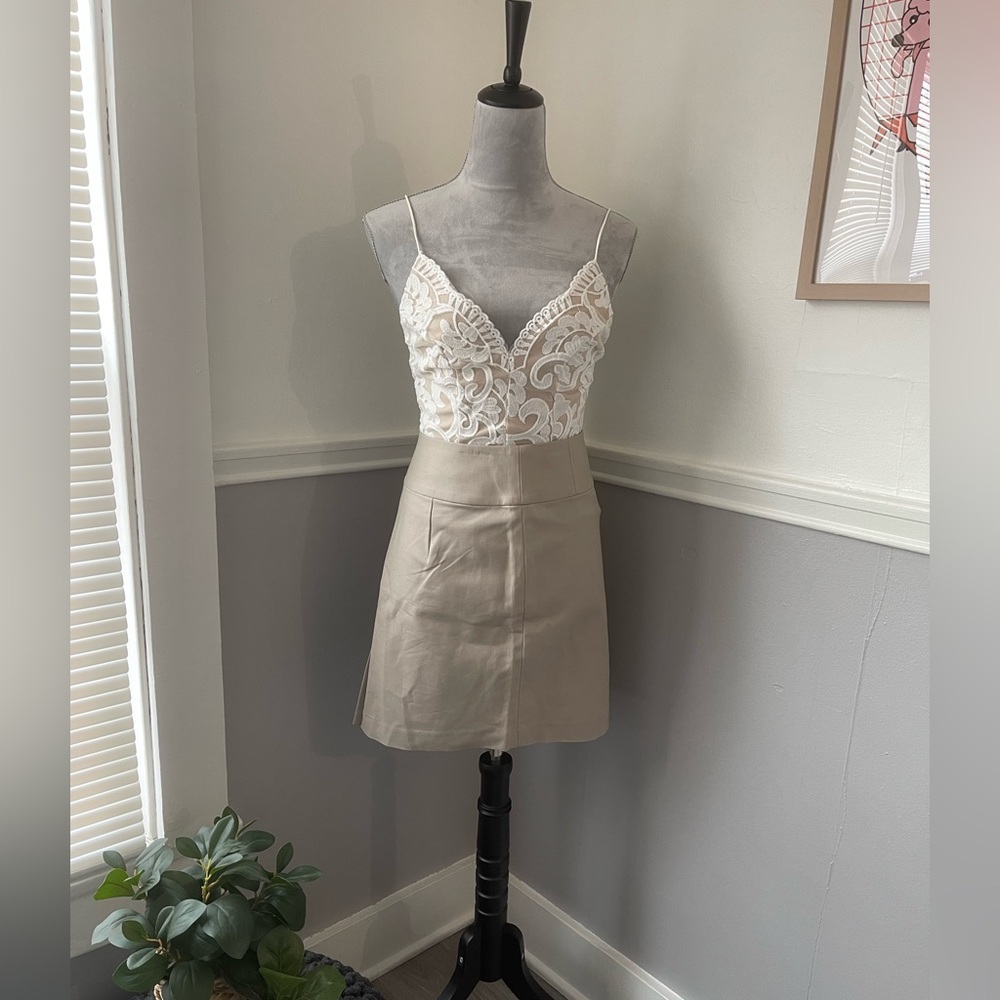 Neutral Skirt